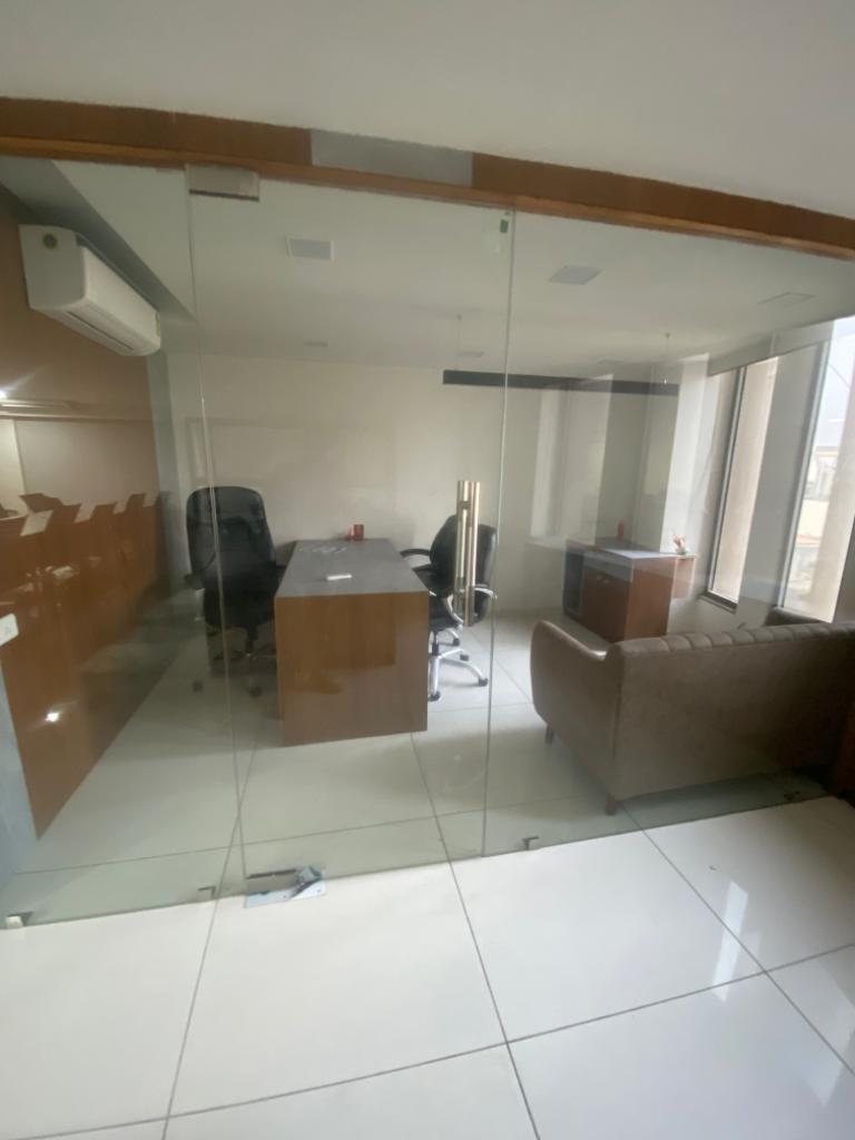 BOSS CABIN (3)